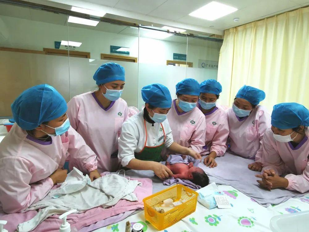昌邑市妇婴监护型护送